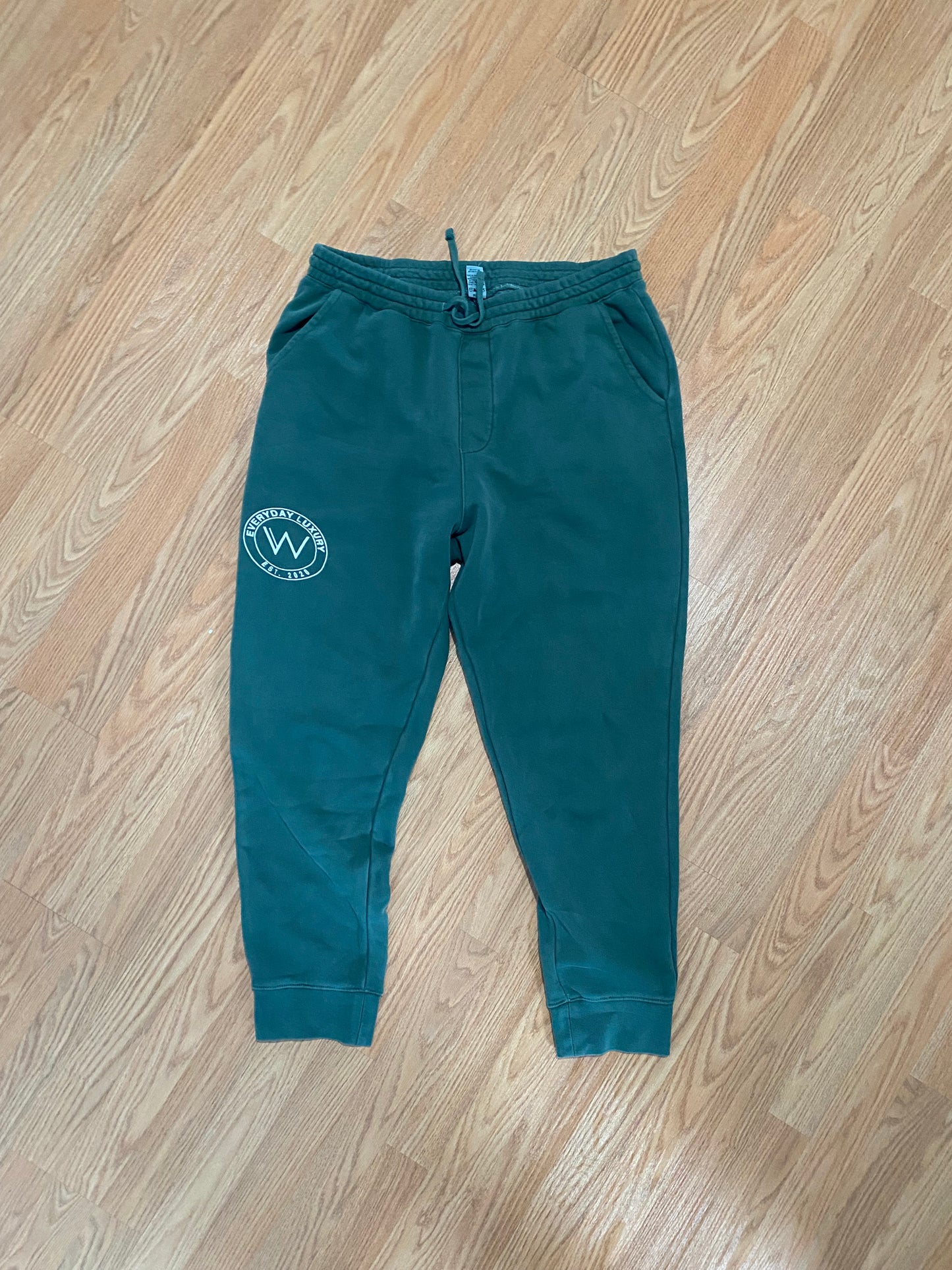 UNISEX Essential Relaxed Jogger